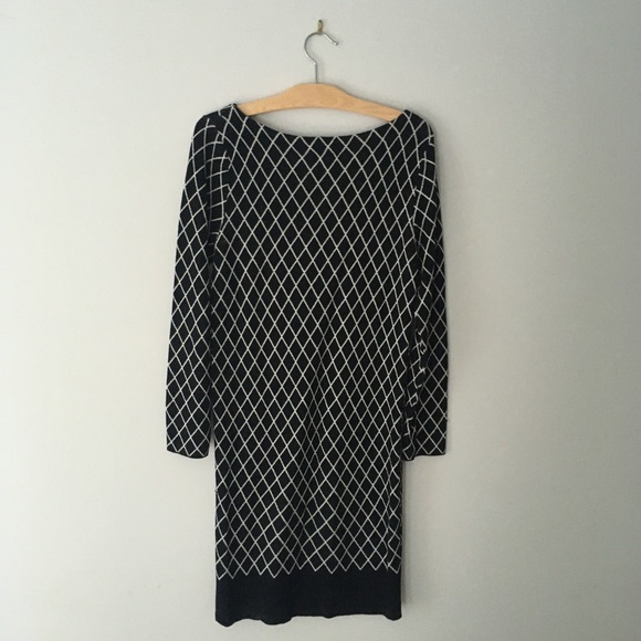 Sweater Dress in Black & White - Picture 2 of 4